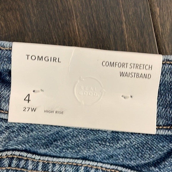 American Eagle comfort stretch waist band Tomgirl shorts - Picture 3 of 3